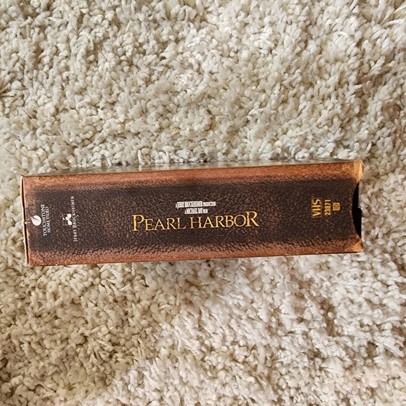 Pearl Harbor‎ VHS 60th Anniversary Commemorative Edition Two Videotape Set - Picture 4 of 6